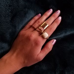 4 rings